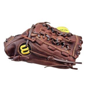 Wilson Men's Brown Leather Baseball Glove